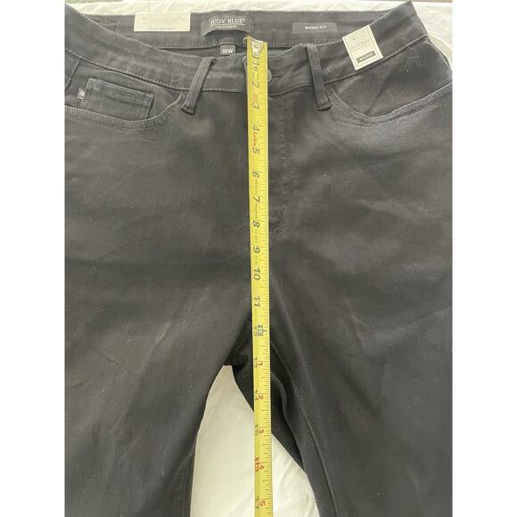 NEW Judy Blue Women’s Plus Jeans Pants 16W Black Stretch Mid Rise Skinny Fit - Picture 4 of 9